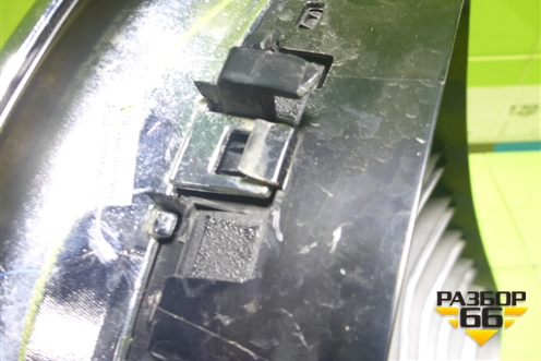 Решетка радиатора правая (7316076) для BMW X5 F15 с 2013г (Х5 Ф15)