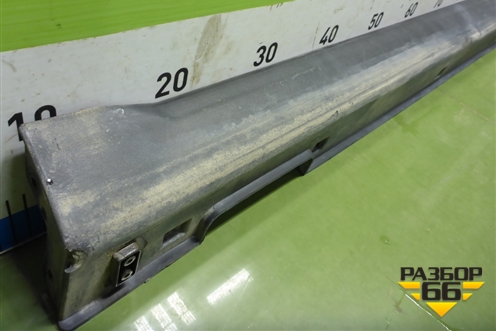 Накладка на порог наружная правая (877522W000) для Hyundai Santa Fe с 2012-2018г (Санта Фе)