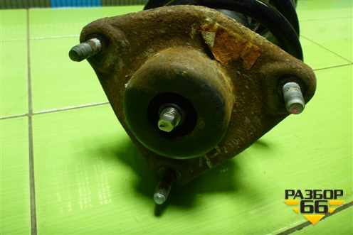 Амортизатор передний правый (546612W450) для Hyundai Santa Fe с 2012-2018г (Санта Фе)