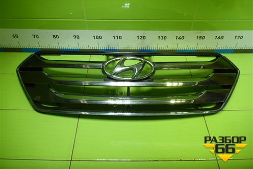 Решетка радиатора (до 2015г) (863512W050) для Hyundai Santa Fe с 2012-2018г (Санта Фе)