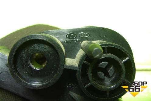 Ручка открывания капота для Hyundai Santa Fe с 2012-2018г (Санта Фе)