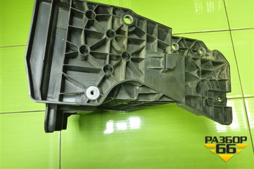 Кронштейн передней панели правый (T36753B) для Mercedes Benz GLE-Klass V167 с 2018г (ГЛЕ)