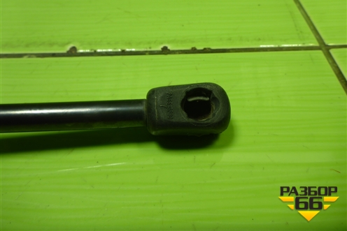 Амортизатор двери багажника (817712W000) для Hyundai Santa Fe с 2012-2018г (Санта Фе)