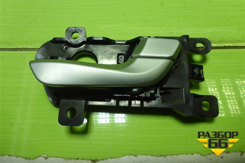 Ручка внутренняя двери передней правой (826202W000) для Hyundai Santa Fe с 2012-2018г (Санта Фе)