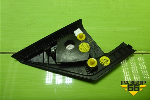 Накладка двери передней левой уголок (876512W000) для Hyundai Santa Fe с 2012-2018г (Санта Фе)