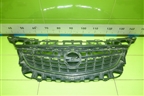 Решетка радиатора (до 2012г) (13266577) для Opel Astra J с 2009г (Астра Джей)