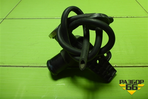 Горловина радиатора охлаждения для Kia Rio с 2011-2016г (Рио 3)