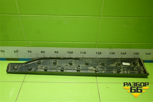 Накладка двери передней правой (8893073455) для Geely Okavango с 2020г (Окованго)