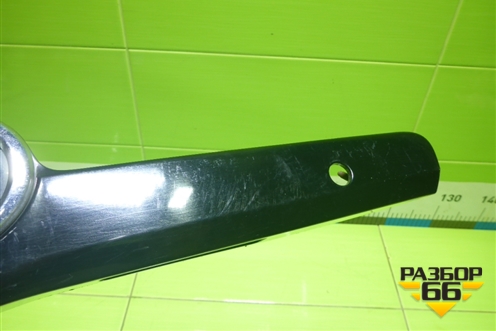 Накладка крышки багажника (7681133901) для Toyota Camry V40 с 2006-2011г (Камри)