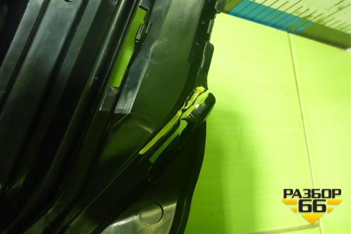 Решетка радиатора (57A853653B) для Skoda Karoq с 2017г (Карок)