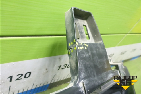 Решетка в передний бампер центральная (86531L2300) для Kia K5 с 2020г (К5)