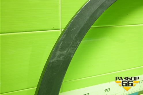 Накладка заднего крыла левого (760853817C) для Volkswagen Touareg с 2018г (Туарег)