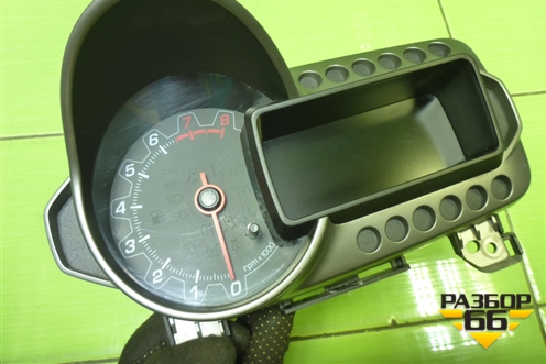 Щиток приборов МКПП для Chevrolet Aveo (Т300) с 2011г (Авео Т300)