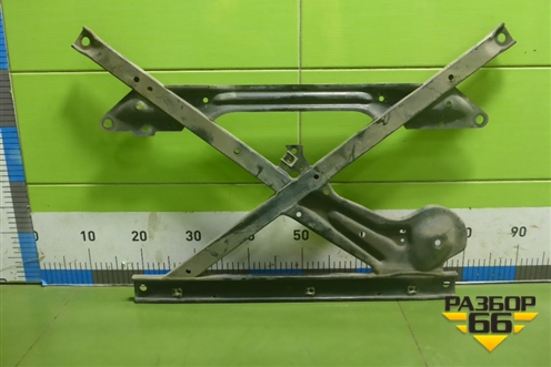 Кронштейн подрамника (распорка) (8T2399345J) для Audi A4 (В8) с 2007-2015г (А4)