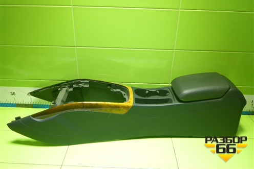 Подлокотник (8K0854981) для Audi A4 (В8) с 2007-2015г (А4)