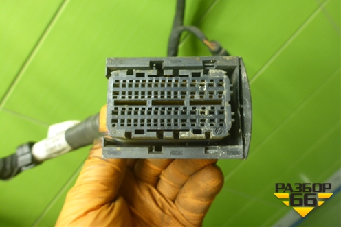 Проводка на двигатель (03C972619CG) для Volkswagen Passat (В7) с 2011-2014г (Пассат Б7)