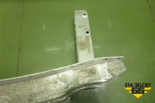 Усилитель заднего бампера (8E0807313L) для Audi A4 (В6) с 2000-2006г (А4)