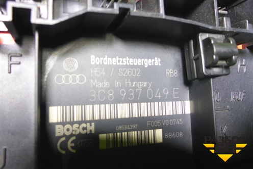 Блок комфорта (3C8937049E) для Volkswagen Passat-CC с 2008г (Пассат ЦЦ)