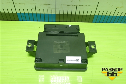 Блок управления стояночным тормозом (8K0907801D) для Audi A4 (В8) с 2007-2015г (А4)