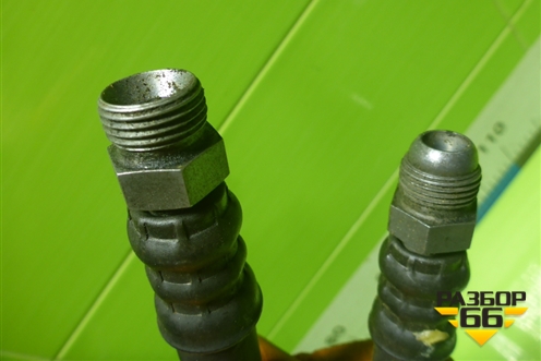 Трубки охлаждения КПП (8E0317819AC) для Audi A4 (В7) с 2004-2009г (А4)