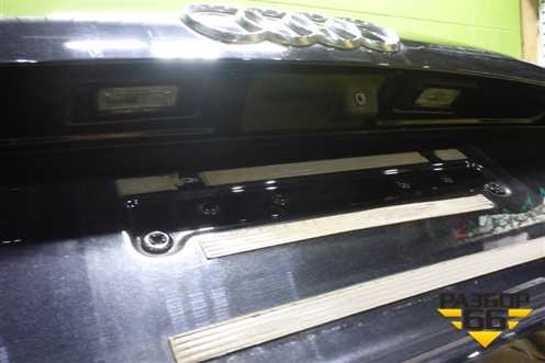 Дверь багажника со стеклом (с камерой заднего вида) (8K9827023) для Audi A4 (В8) с 2007-2015г (А4)