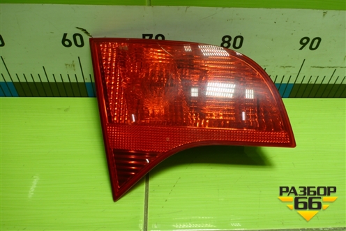 Фонарь задний внутренний левый (до 2007г универсал) (8E9945093A) для Audi A4 (В7) с 2004-2009г (А4)