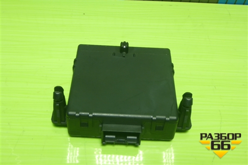 Блок электронный (диагностики интерфейса шин данных) (3C0907530F) для Volkswagen Passat-CC с 2008г (Пассат ЦЦ)