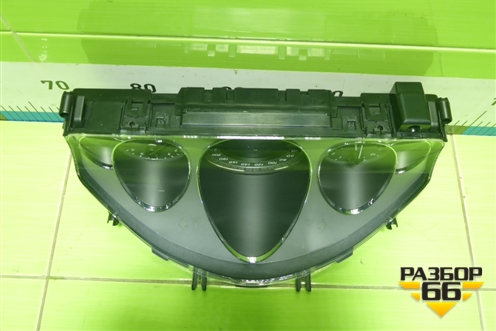 Щиток приборов (правый руль) (A2129009604) для Mercedes Benz E-Klass C207 (купе) с 2009г (Е Купе)