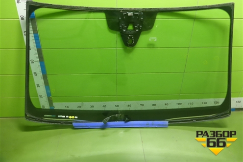 Стекло лобовое (с обогревом под датчик дождя) для Audi Q5 с 2017г (Ку 5)