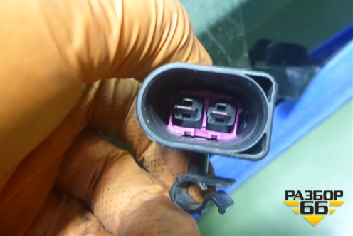 Стекло лобовое (с обогревом под датчик дождя) для Audi Q5 с 2017г (Ку 5)