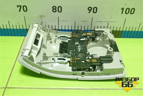 Плафон салонный передний (8E0947565) для Audi A4 (В8) с 2007-2015г (А4)