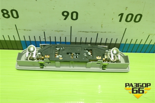 Плафон салонный (8E0947111A) для Audi A4 (В7) с 2004-2009г (А4)