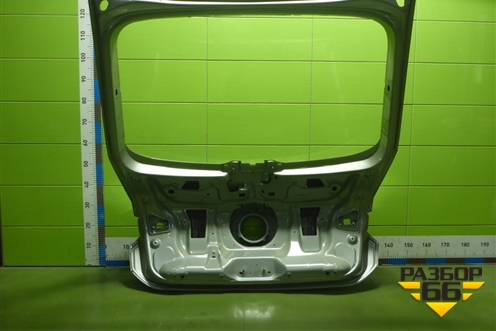 Дверь багажника без стекла (6N5827025C) для Volkswagen Polo с 2020г (Поло)