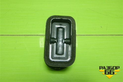 Дефлектор воздушный левый (5M0819709) для Volkswagen Tiguan с 2011-2016г (Тигуан)