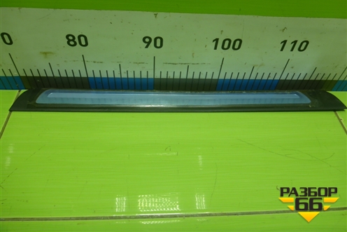 Накладка порога внутренняя переднего правого (в проём) (8K0853374) для Audi A4 (В8) с 2007-2015г (А4)