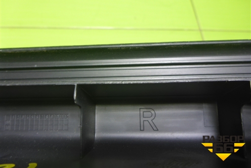 Накладка порога внутренняя переднего правого (A2046860036) для Mercedes Benz C-Klass W204 с 2007-2014г (Ц)