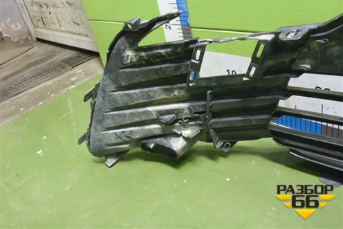 Решетка в передний бампер центральная (после 2020г) (5311333120) для Toyota Camry V70 с 2017г (Камри)