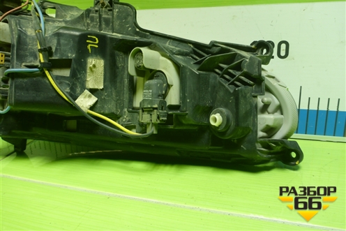 Фара противотуманная левая (до 2015г) (922022W110) для Hyundai Santa Fe с 2012-2018г (Санта Фе)