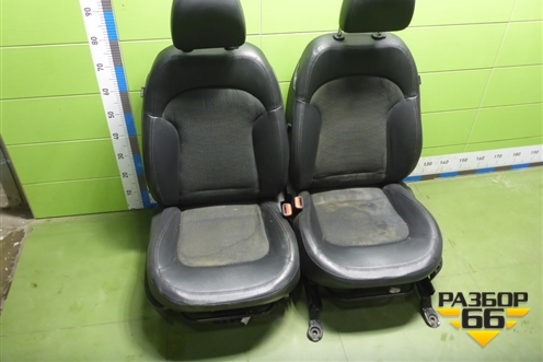 Сиденья комплект (AIR BAG подогрев) для Hyundai ix 35 с 2010г (Ай икс 35)