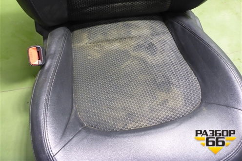 Сиденья комплект (AIR BAG подогрев) для Hyundai ix 35 с 2010г (Ай икс 35)