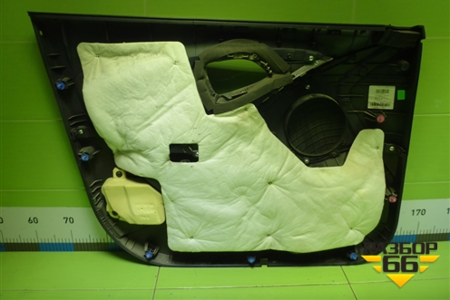 Обшивка двери передней правой под электрику (823022Y0109P) для Hyundai ix 35 с 2010г (Ай икс 35)