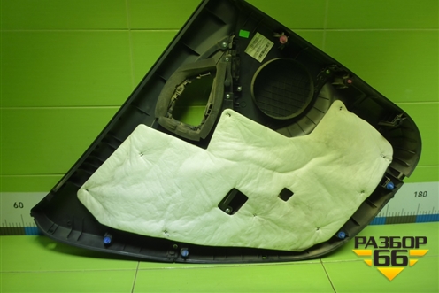 Обшивка двери задней правой под электрику (833022Y0209P) для Hyundai ix 35 с 2010г (Ай икс 35)