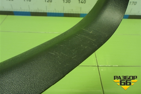 Обшивка двери багажника (правая) (817412Y000) для Hyundai ix 35 с 2010г (Ай икс 35)