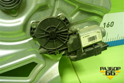 Стеклоподъёмник электрический передний левый (824702Y010) для Hyundai ix 35 с 2010г (Ай икс 35)