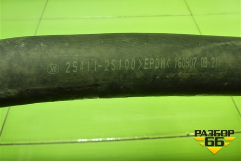 Патрубок системы охлаждения (на радиатор верхний) (254112S100) для Hyundai ix 35 с 2010г (Ай икс 35)