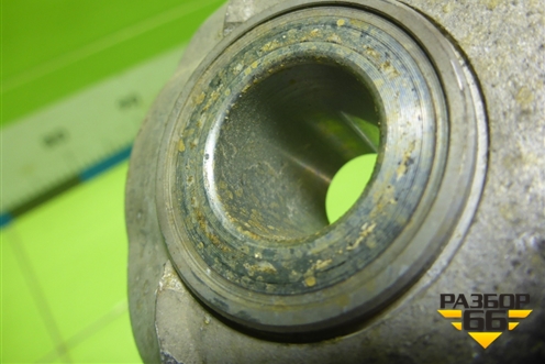 Кулак поворотный передний левый (3C0407257F) для Volkswagen Passat (B6) с 2005-2010г (Пассат Б6)