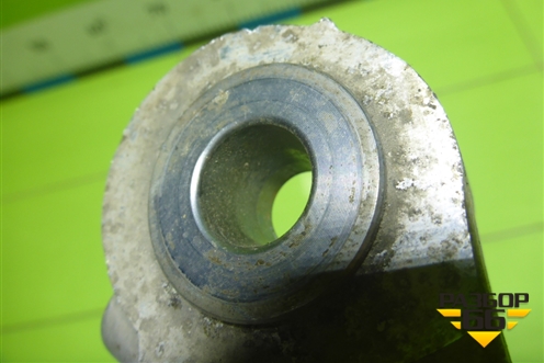 Кулак поворотный передний левый (3C0407257F) для Volkswagen Passat (B6) с 2005-2010г (Пассат Б6)