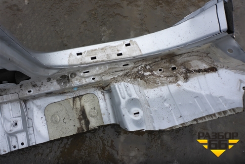 Порог со стойкой правый для Hyundai ix 35 с 2010г (Ай икс 35)