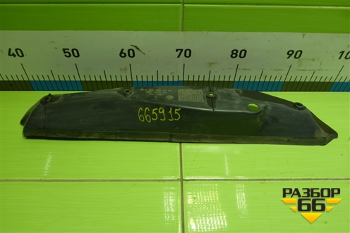 Пыльник переднего крыла правого (A2048890225) для Mercedes Benz C-Klass W204 с 2007-2014г (Ц)