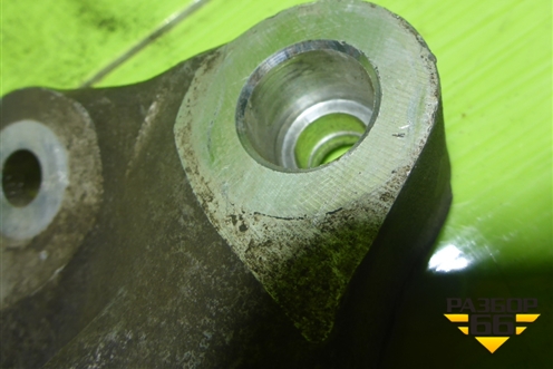 Кулак задний левый (8E0505433A) для Audi A6 (C6) с 2004-2011г (А6)